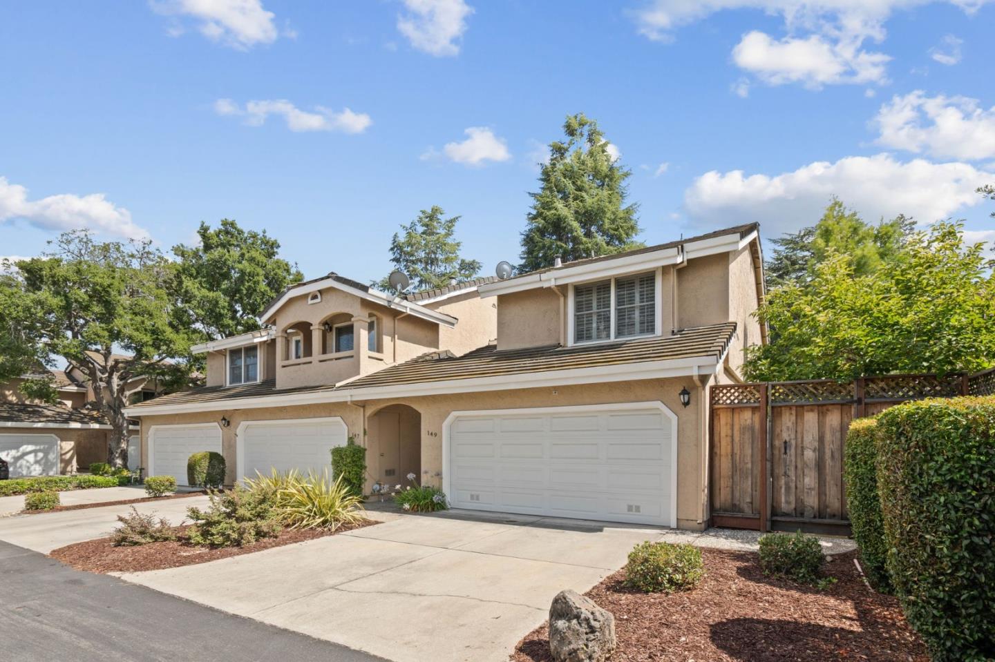 149 Redding Road Campbell, CA 95008 - Photo 3 of 44 Gallery Image 3