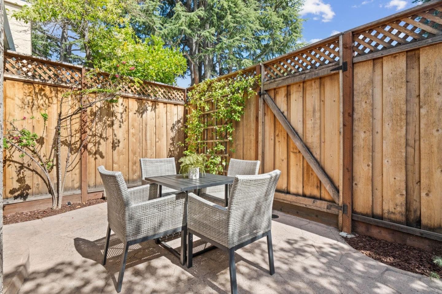 149 Redding Road Campbell, CA 95008 - Photo 39 of 44 Gallery Image 39
