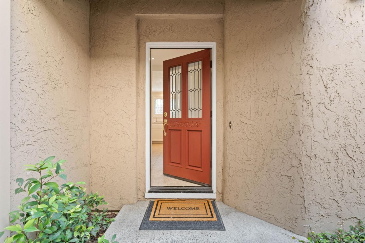 149 Redding Road Campbell, CA 95008 - Photo 4 of 44 Gallery Image 4