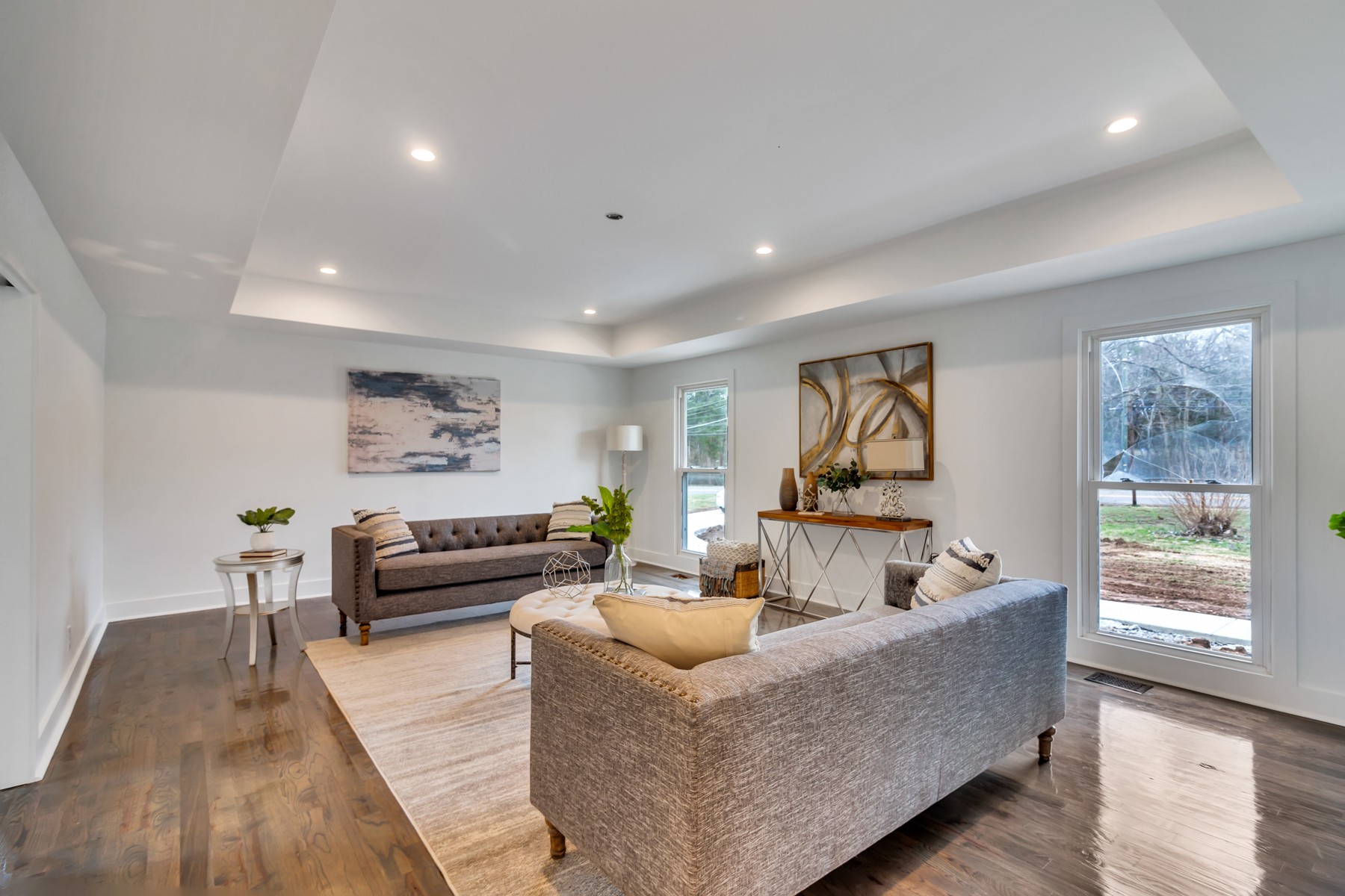 4778 Drakes Branch Road Nashville, TN 37218 - Photo 15 of 17 a living room with furniture and a large window