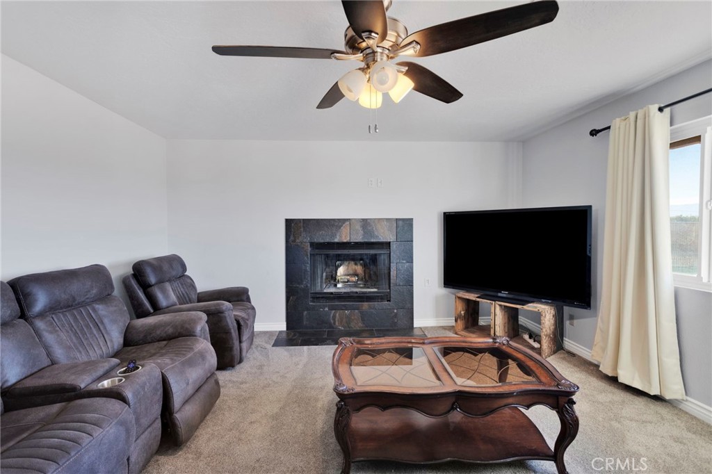 22337 Waalew Road Apple Valley, CA 92307 - Photo 16 of 37