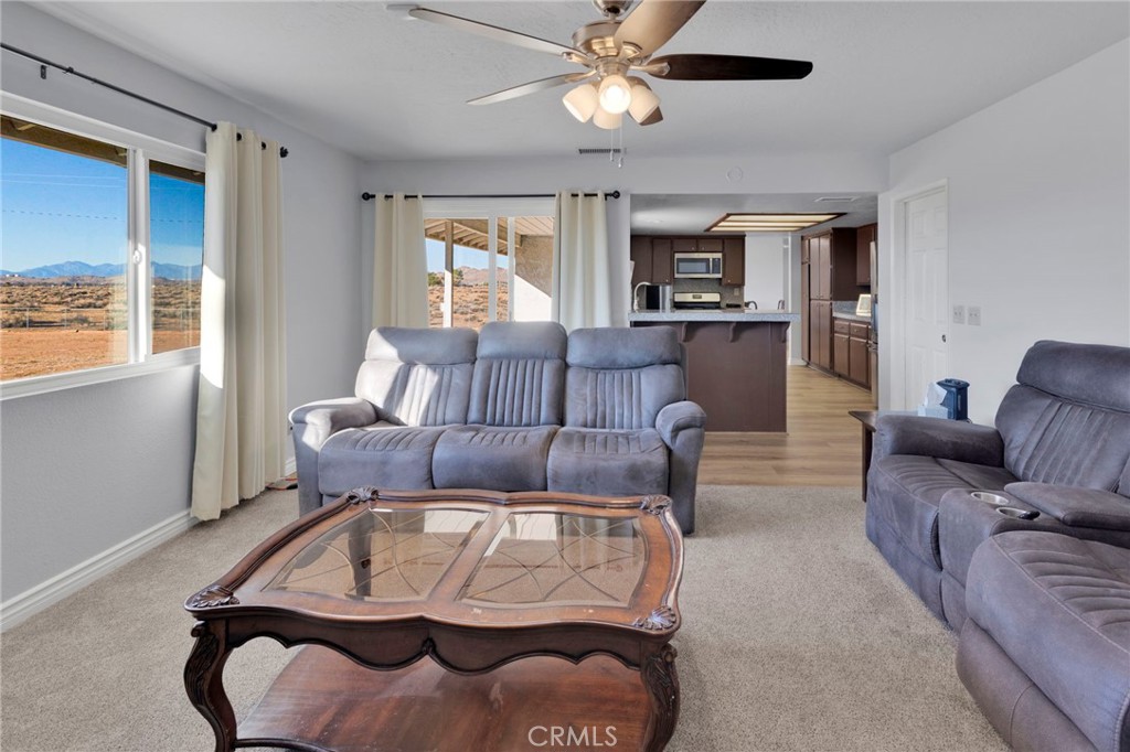 22337 Waalew Road Apple Valley, CA 92307 - Photo 17 of 37