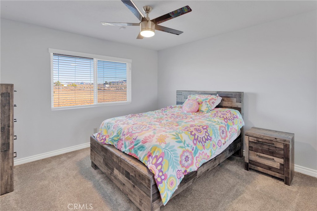 22337 Waalew Road Apple Valley, CA 92307 - Photo 18 of 37