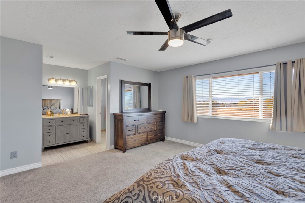 22337 Waalew Road Apple Valley, CA 92307 - Photo 26 of 37