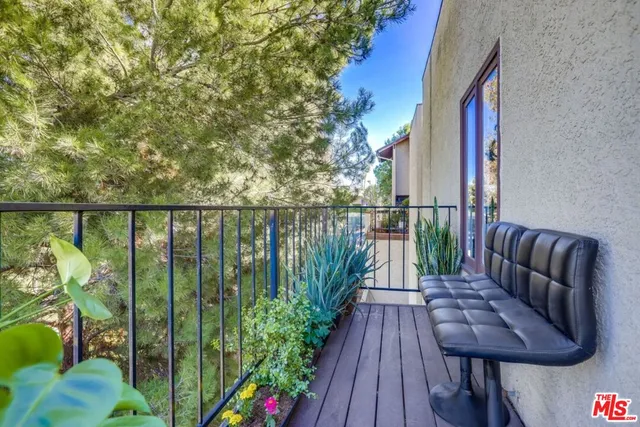 $649,900 | 1307 Shadow Lane, Unit I, Fullerton, CA 92831