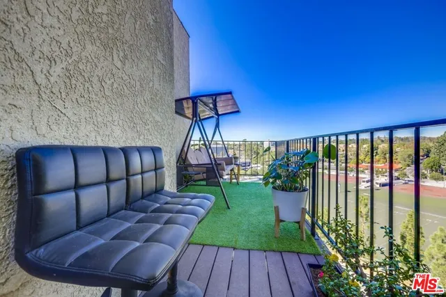 $649,900 | 1307 Shadow Lane, Unit I, Fullerton, CA 92831