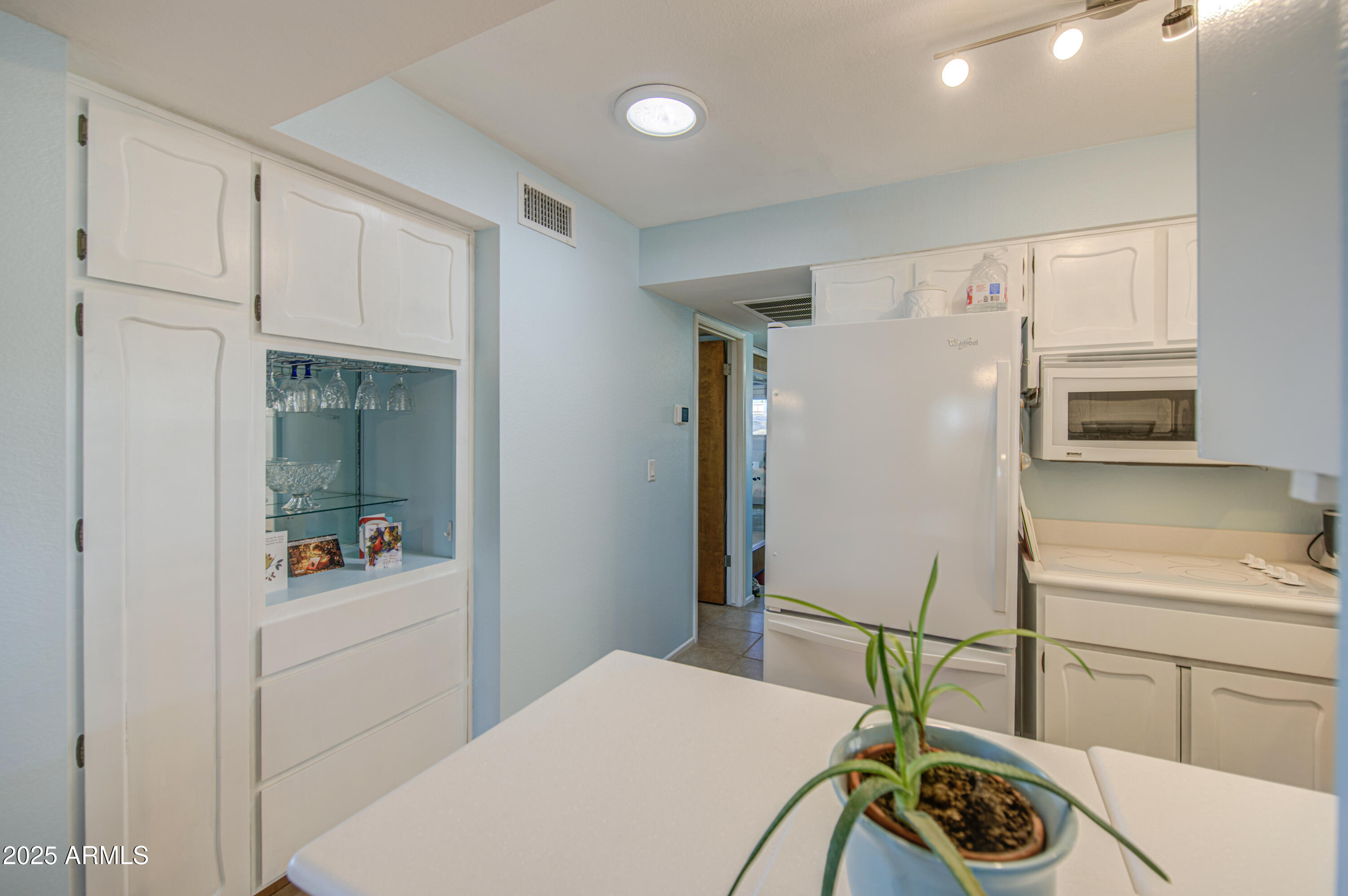 2238 North Gayridge Road Mesa, AZ 85215 - Photo 15 of 41 Kitchen 3
