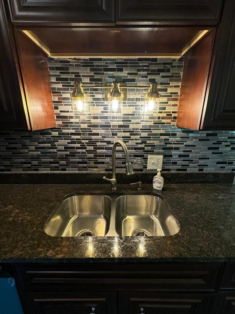 238 Rabbits Run Woodlawn, VA 24381 - Photo 12 of 22 Gallery Image 12