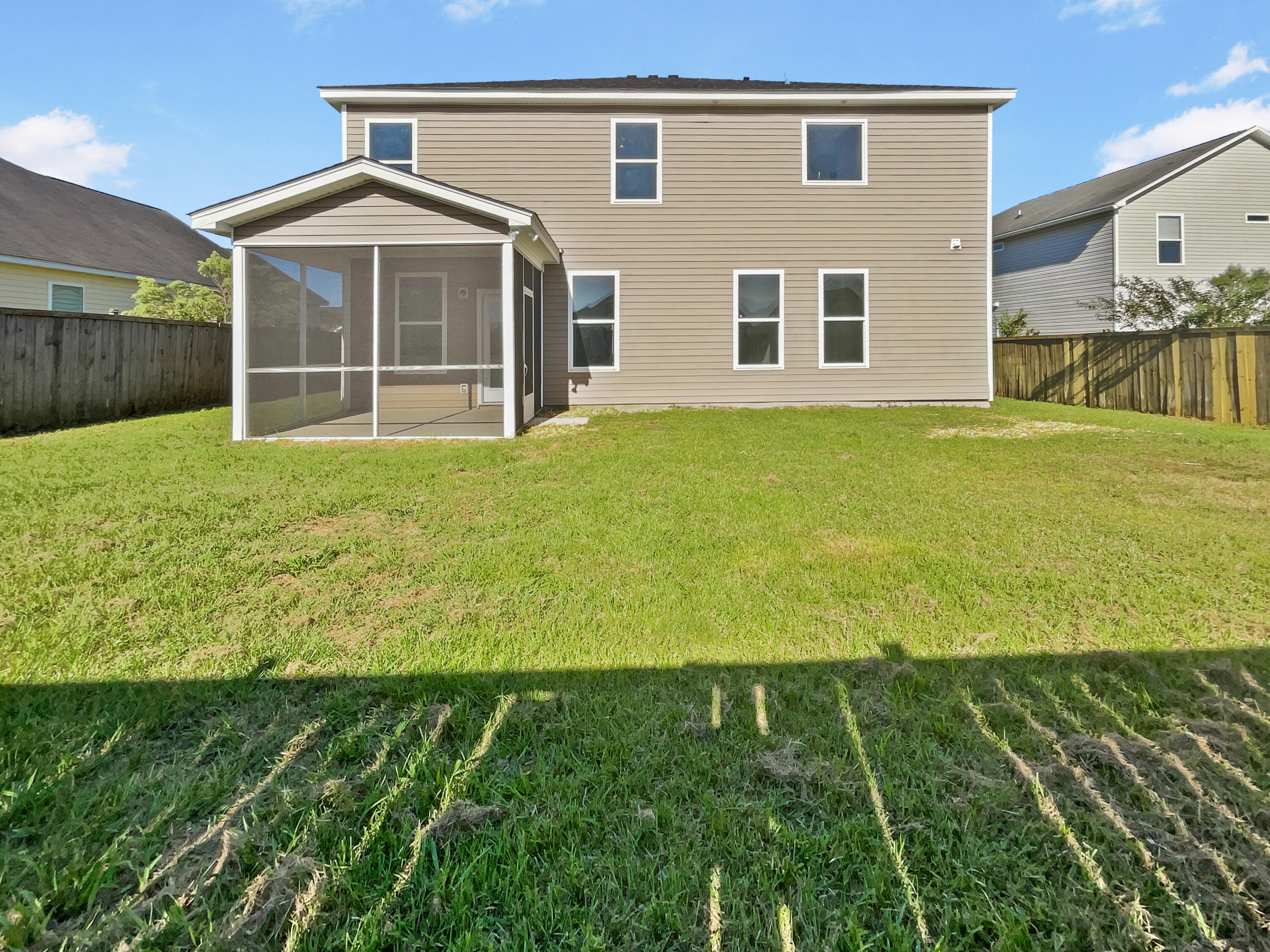304 Mossy Wood Road Summerville, SC 29486 - Photo 8 of 39 listing_34