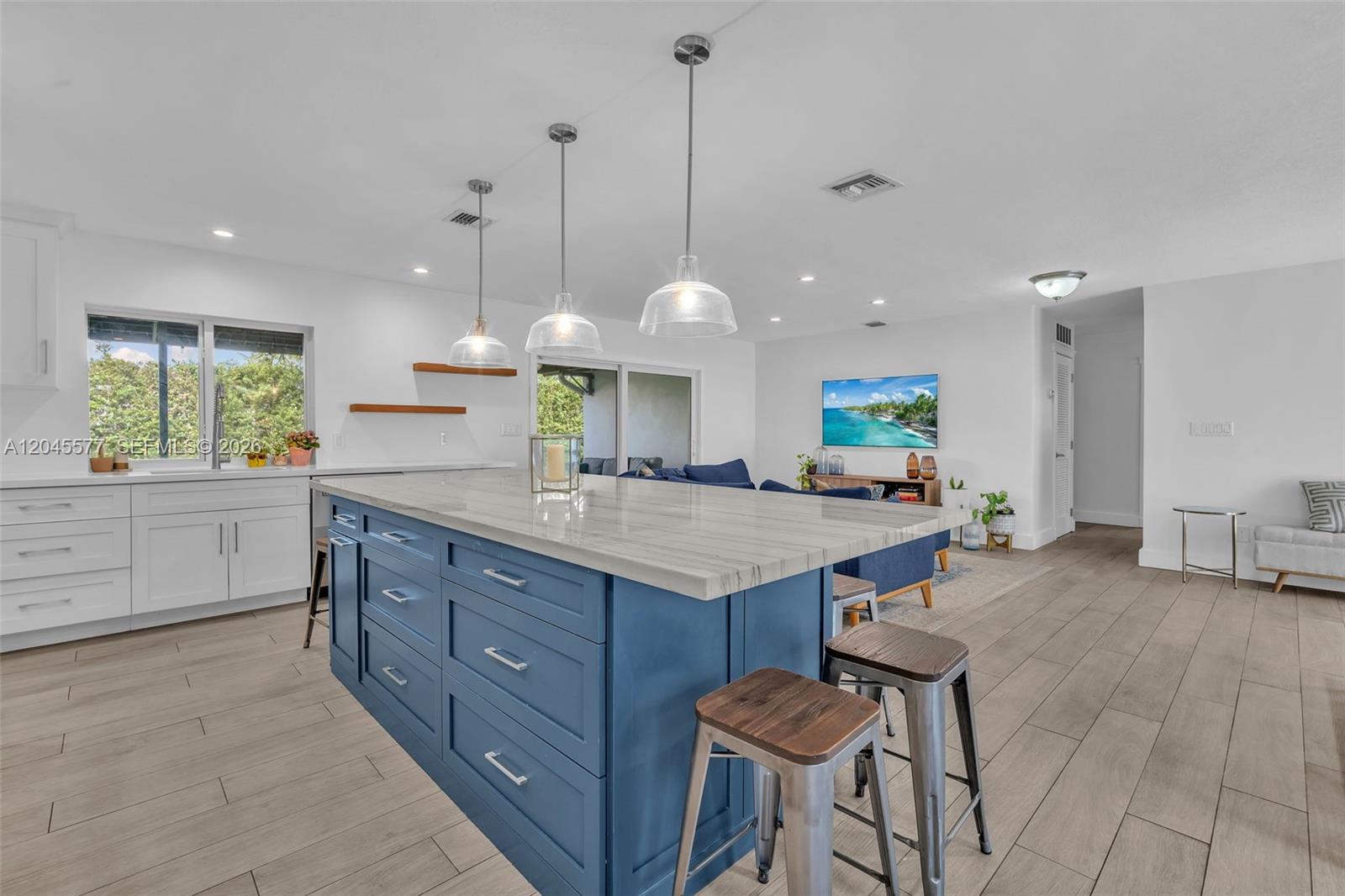 1807 Southwest 102nd Place Miami, FL 33165 - Photo 12 of 52