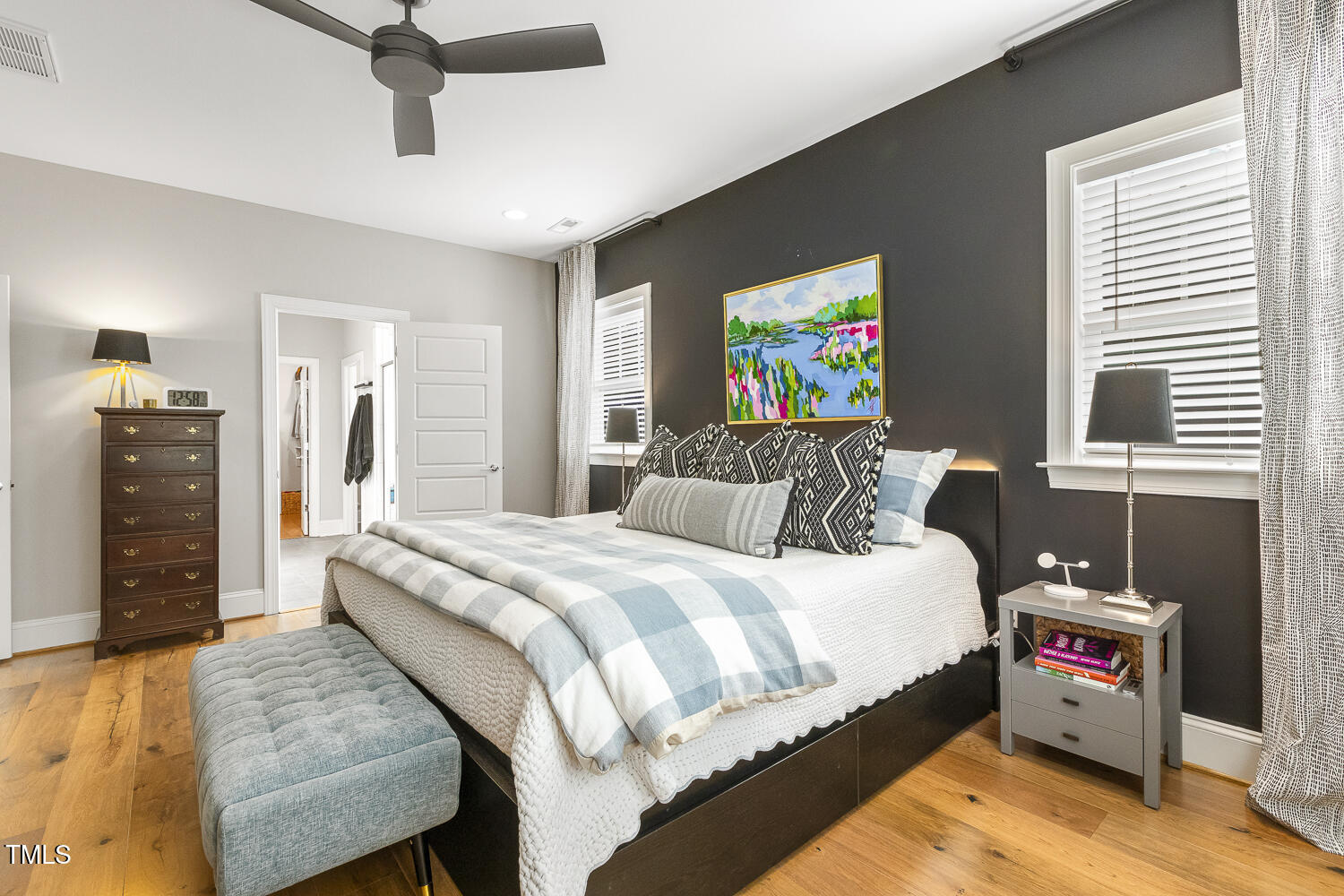 504 Heather Drive Raleigh, NC 27606 - Photo 31 of 48 042