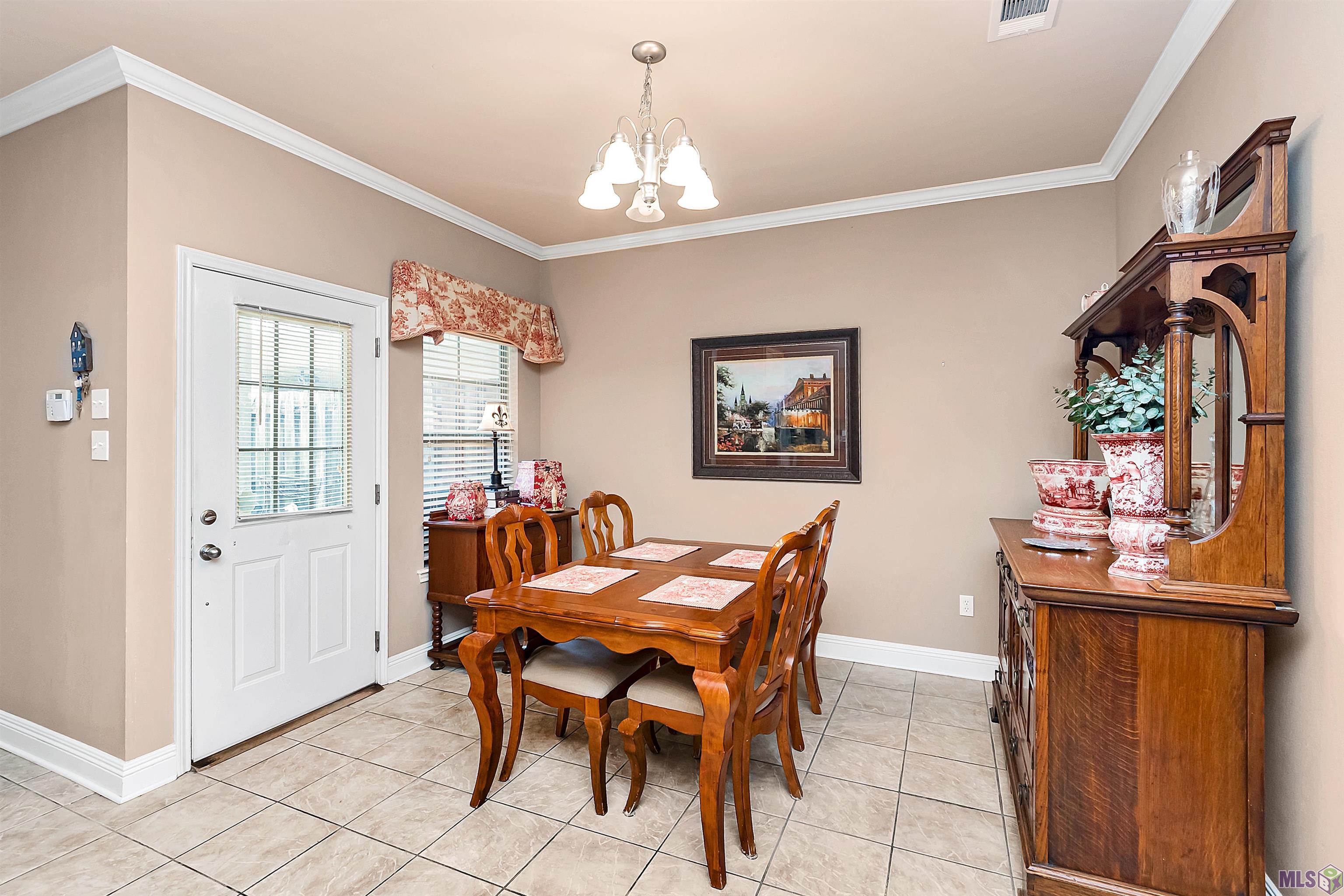 11510 Southfork Avenue, Unit 38 Baton Rouge, LA 70816 - Photo 10 of 16