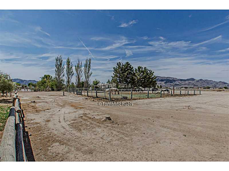 2091 West Quail Run Road Pahrump, NV 89060 - Photo 13 of 17 Property Photo.