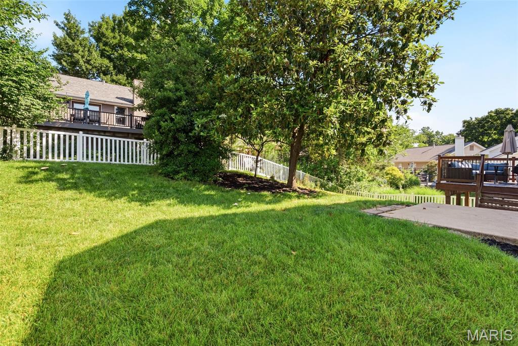 1015 Anna Meadows Lane Ballwin, MO 63021 - Photo 46 of 58