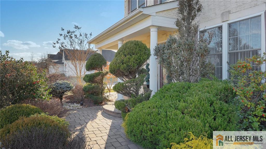 79 Riviera Drive Monroe Township, NJ 08831 - Photo 5 of 42
