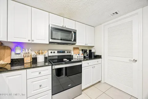 $512,000 | 2014 Beachwood Road, Fernandina Beach, FL 32034