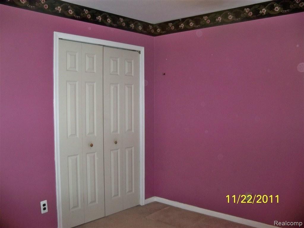 9159 Hemingway Street Redford, MI 48239 - Photo 13 of 13 nov 2011 361.JPG