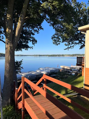 $185,000 | 215 Lane 101 A Lane, Unit 50, Hamilton, IN 46742