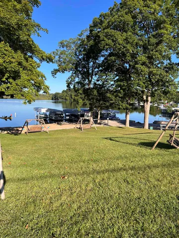 $185,000 | 215 Lane 101 A Lane, Unit 50, Hamilton, IN 46742