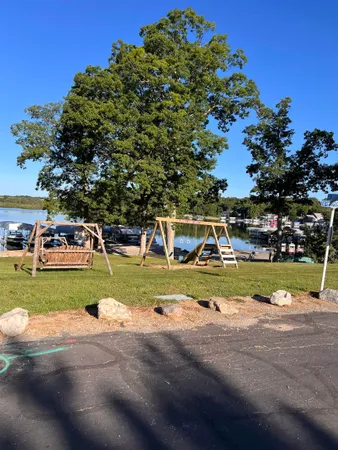 $185,000 | 215 Ln 101A Hamilton Lake, Hamilton, IN 46742