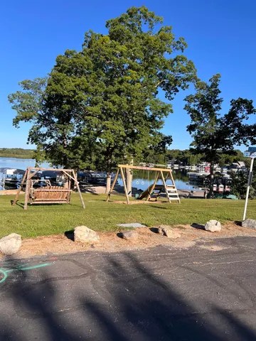 $185,000 | 215 Lane 101 A Lane, Unit 50, Hamilton, IN 46742