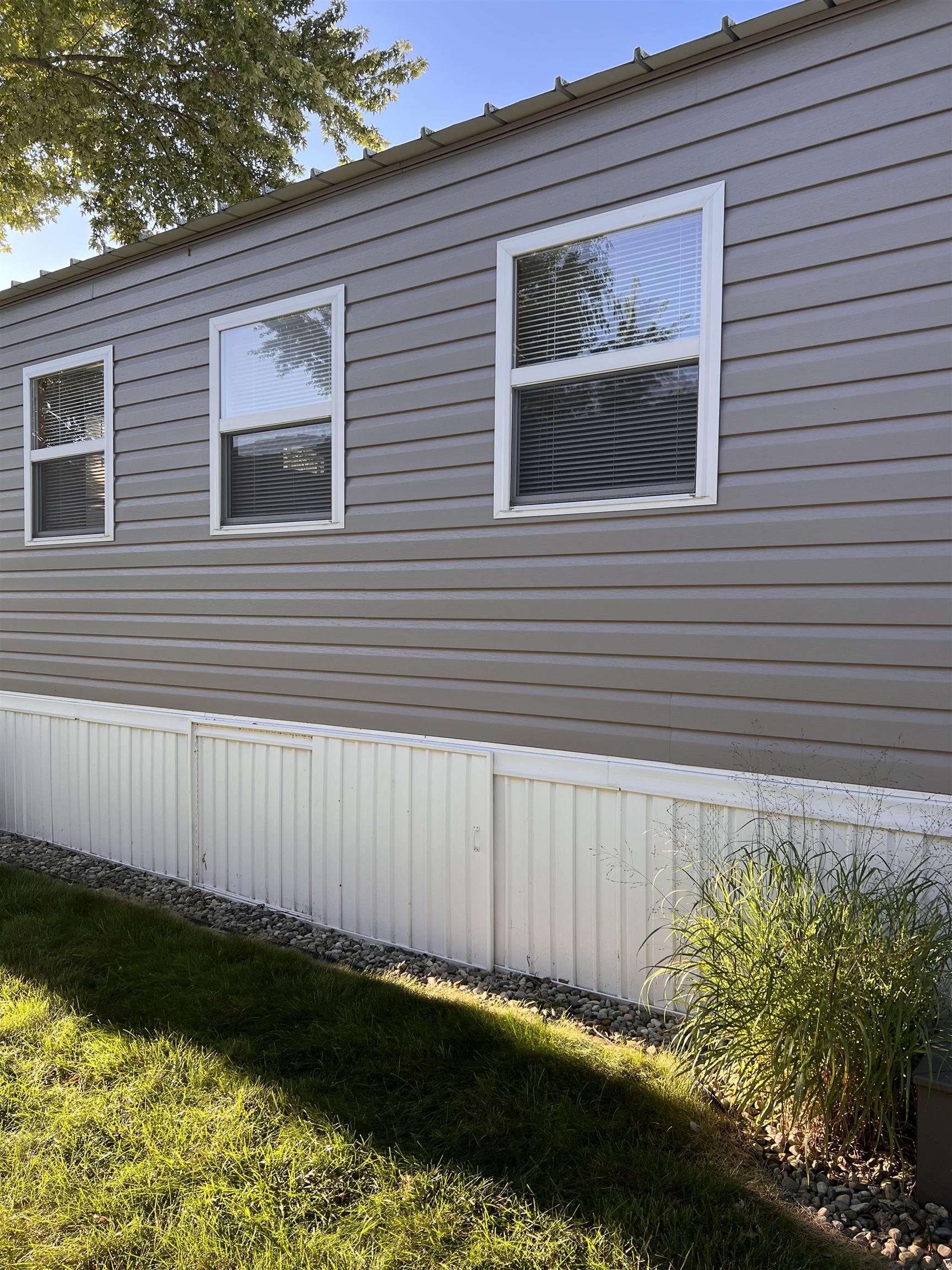 215 Lane 101a Hamilton In 46742, Unit 50 Hamilton, IN 46742 - Photo 5 of 36