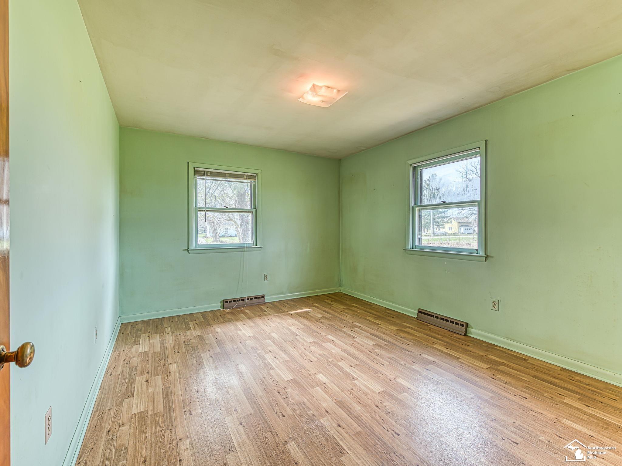 1932 West Albain Road Monroe, MI 48161 - Photo 15 of 57 50203798-d8bad490-f894-4438-8f29-6b13e39426b2.JPG