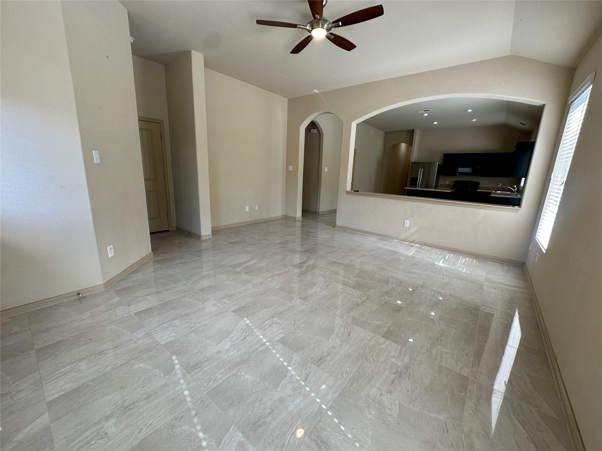 5415 Sunfall Bend Lane Katy, TX 77449 - Photo 6 of 23