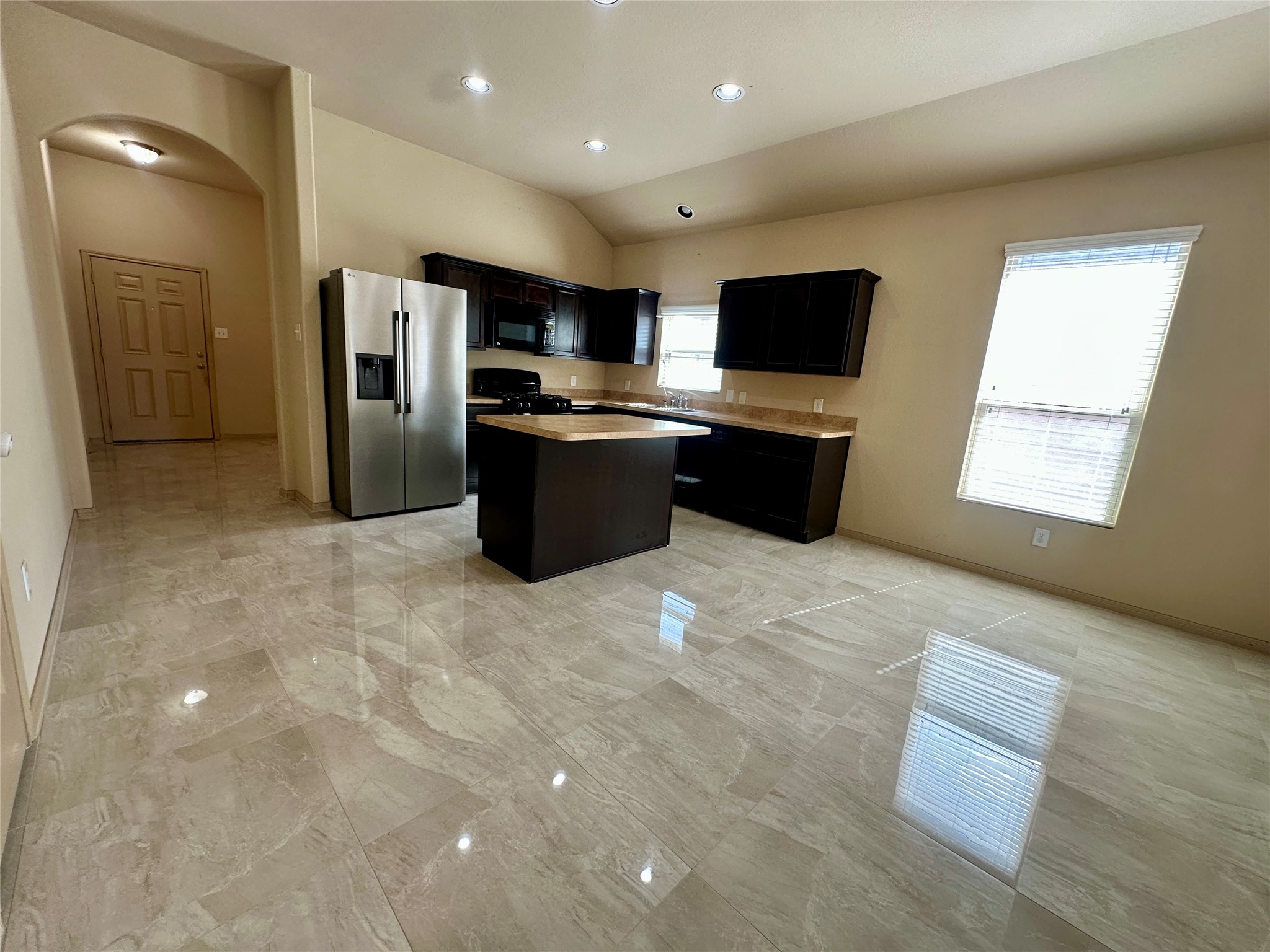 5415 Sunfall Bend Lane Katy, TX 77449 - Photo 9 of 23