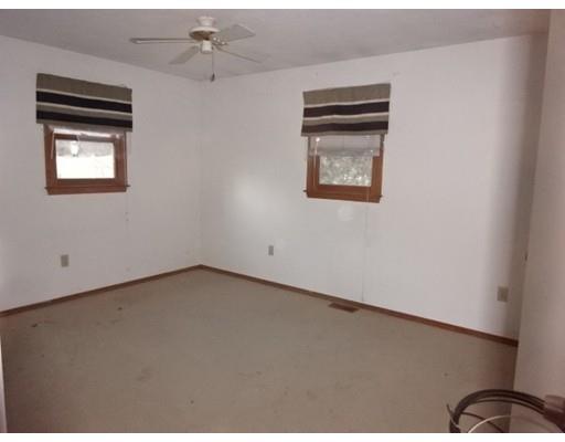 30 Broughton Road Worcester, MA 01607 - Photo 8 of 14 Gallery Image 8