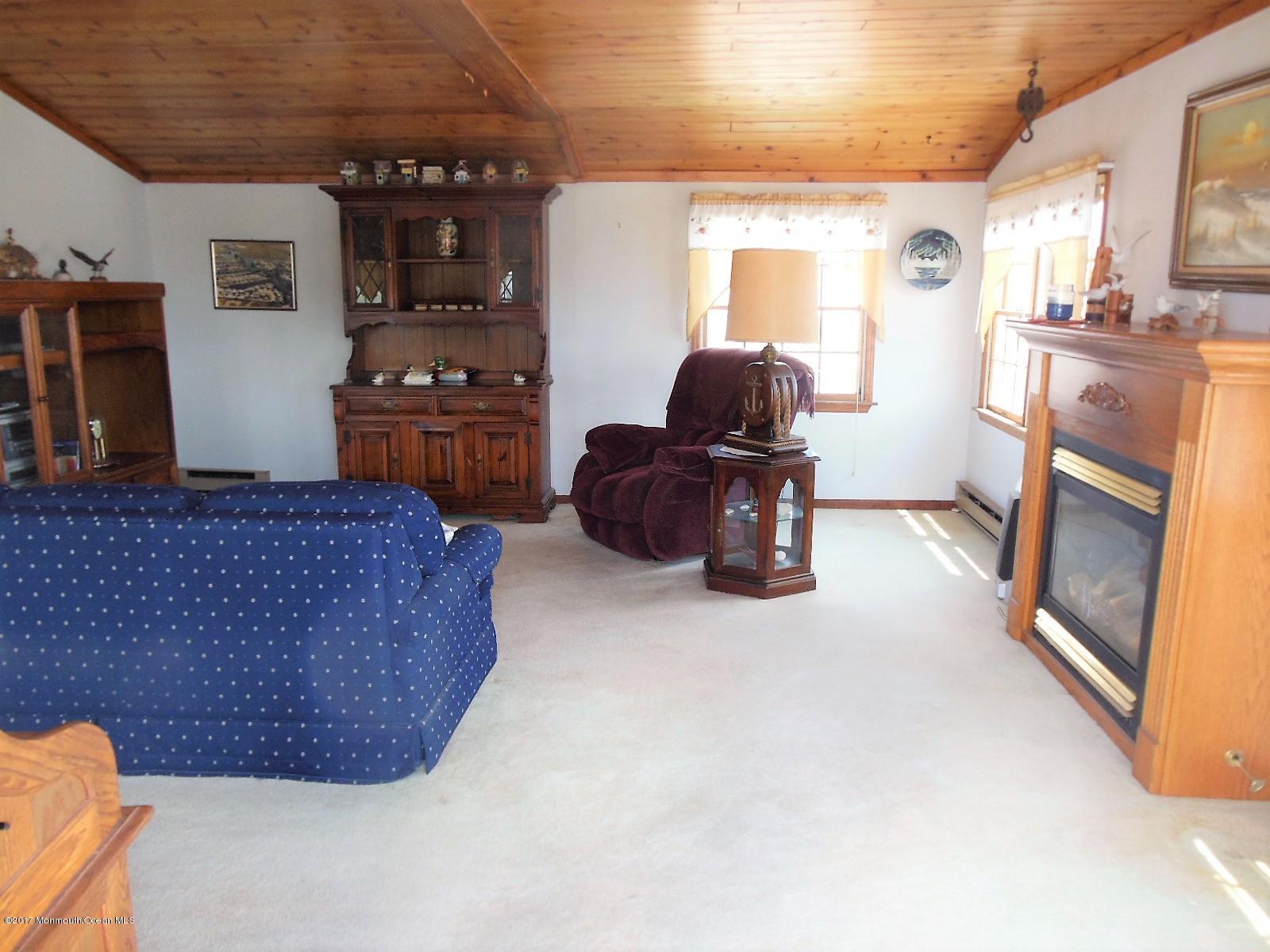 144 Bass Road Tuckerton, NJ 08087 - Photo 10 of 27 DSCN6187