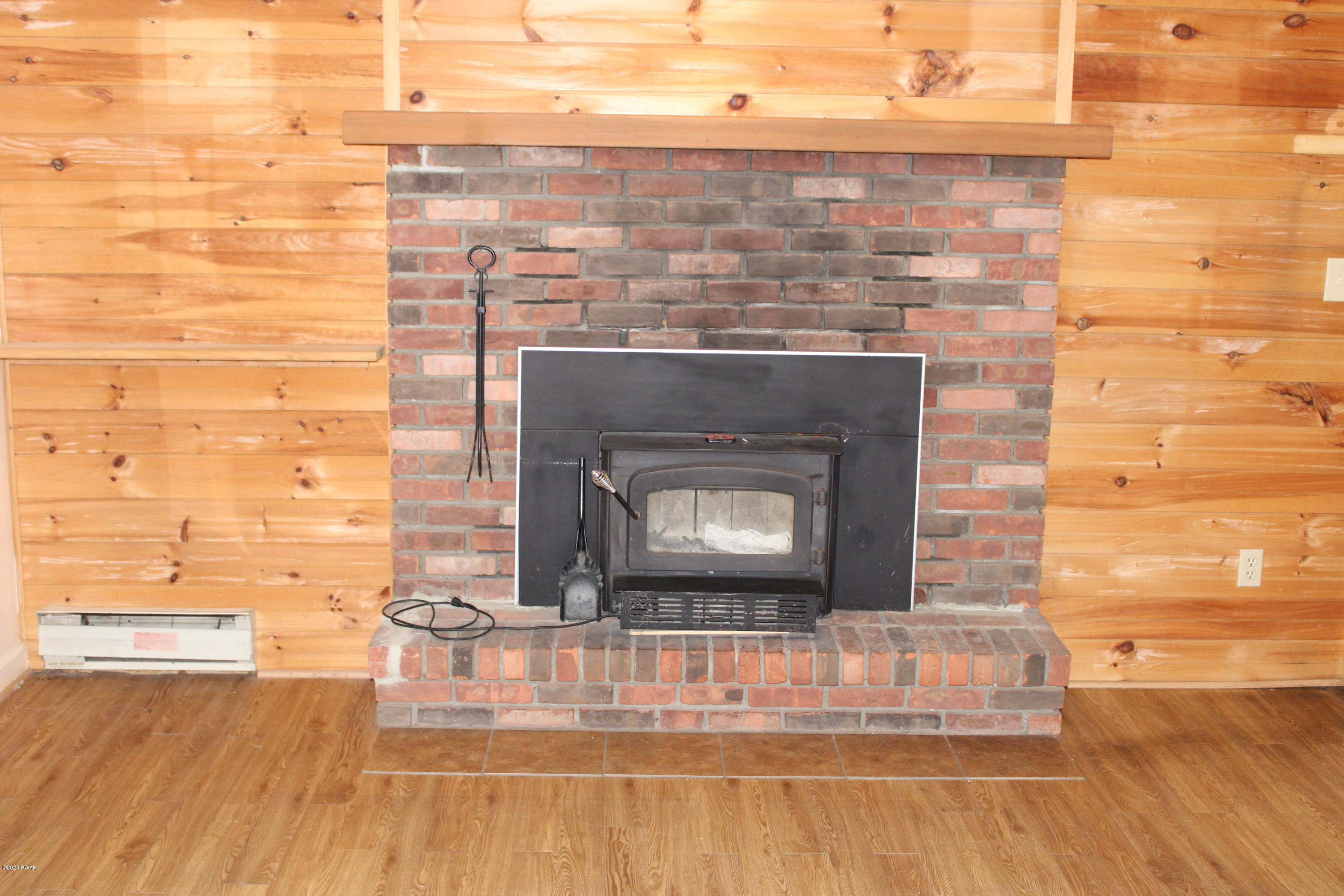 133 Hickory Road Dingmans Ferry, PA 18328 - Photo 15 of 23 15