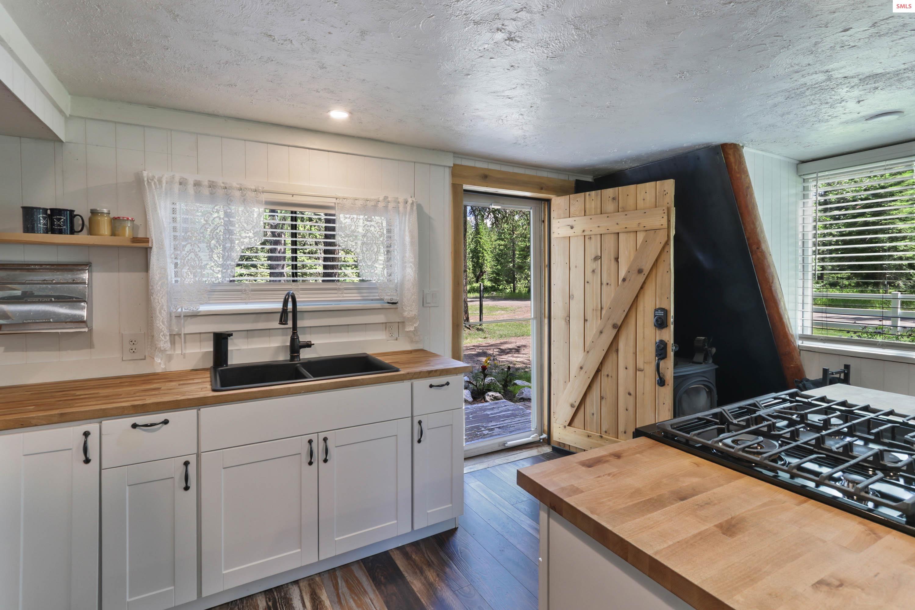 475 Dry Creek Road Clark Fork, ID 83811 - Photo 4 of 51 Gallery Image 4