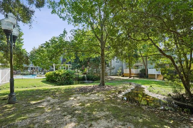 629 Colbert Street, Unit 629 Mandeville, LA 70448 - Photo 3 of 25