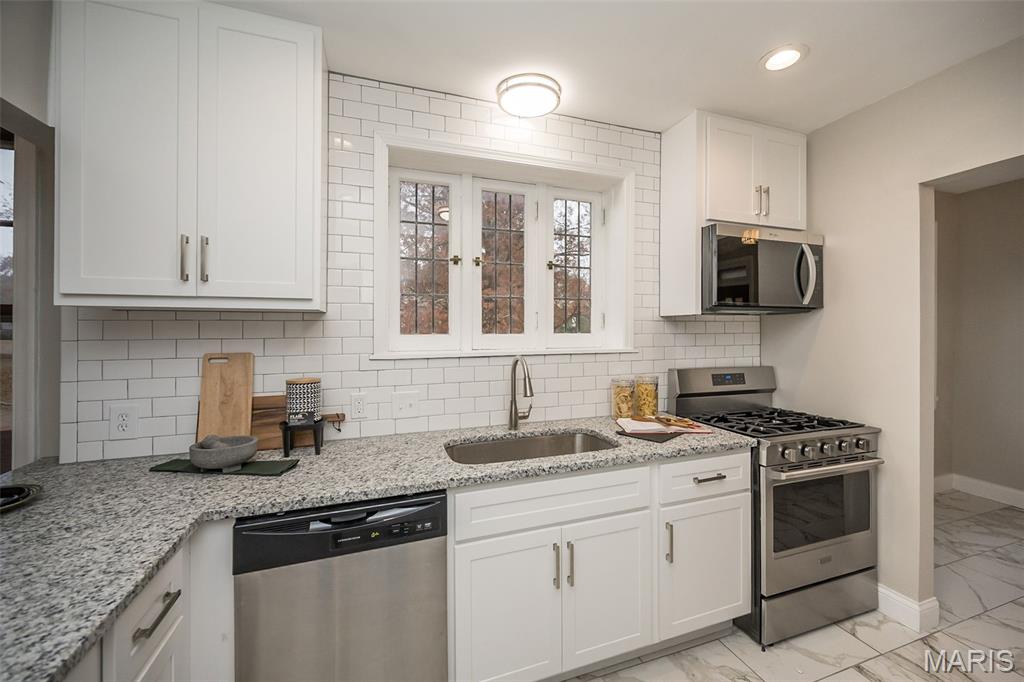 7280 South Roland Boulevard Pasadena Hills, MO 63121 - Photo 18 of 61