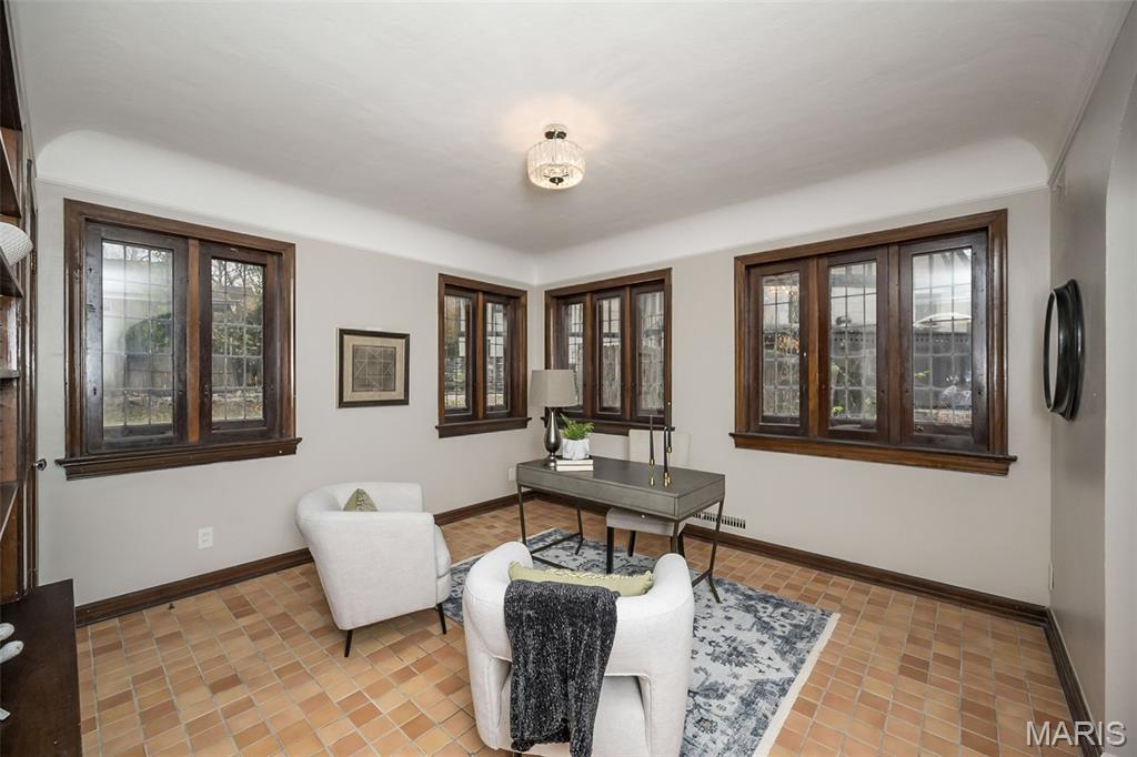 7280 South Roland Boulevard Pasadena Hills, MO 63121 - Photo 22 of 61