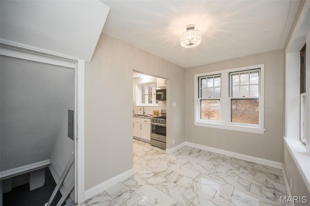 7280 South Roland Boulevard Pasadena Hills, MO 63121 - Photo 33 of 61