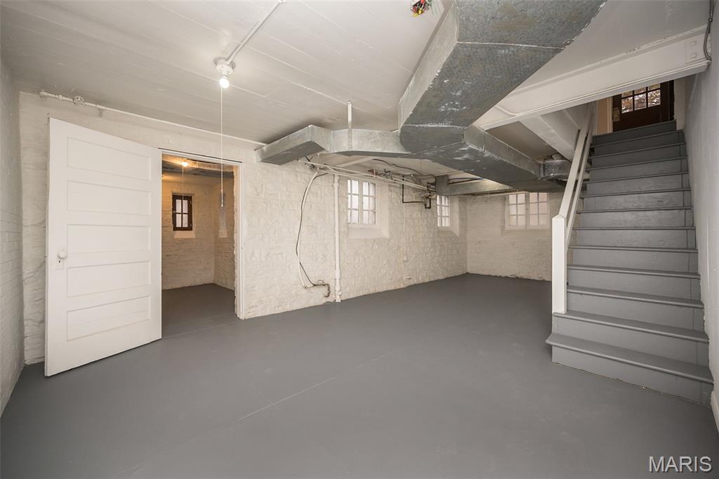 7280 South Roland Boulevard Pasadena Hills, MO 63121 - Photo 49 of 61