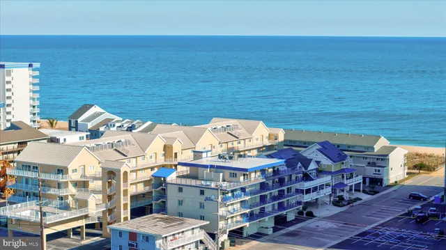 a picture of city view