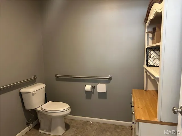 $398,000 | 102 North 2nd Street, Greenville, IL 62246