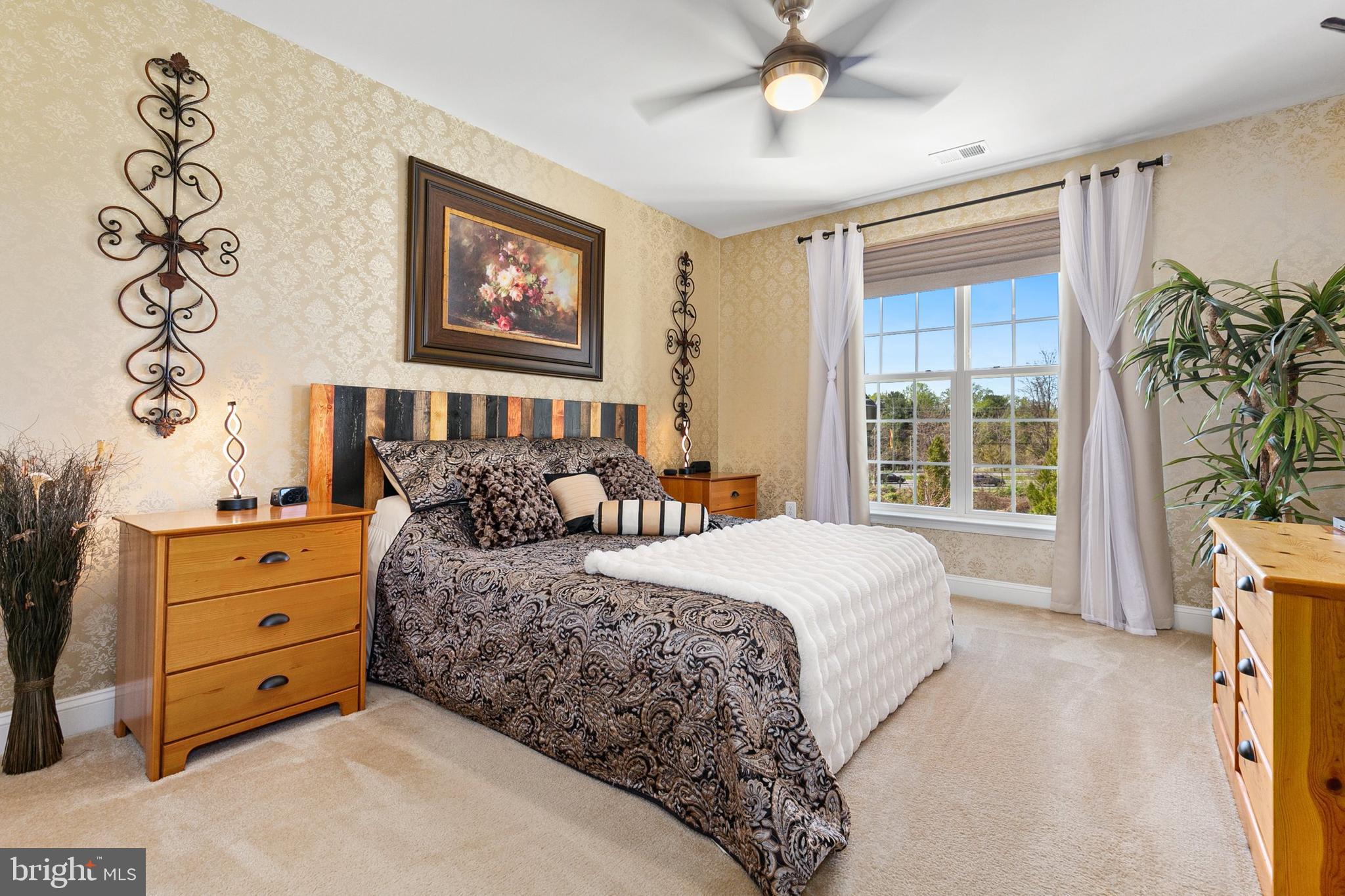 3825 Doc Berlin Drive, Unit 25 Silver Spring, MD 20906 - Photo 17 of 41 a bed room with a bed and a window