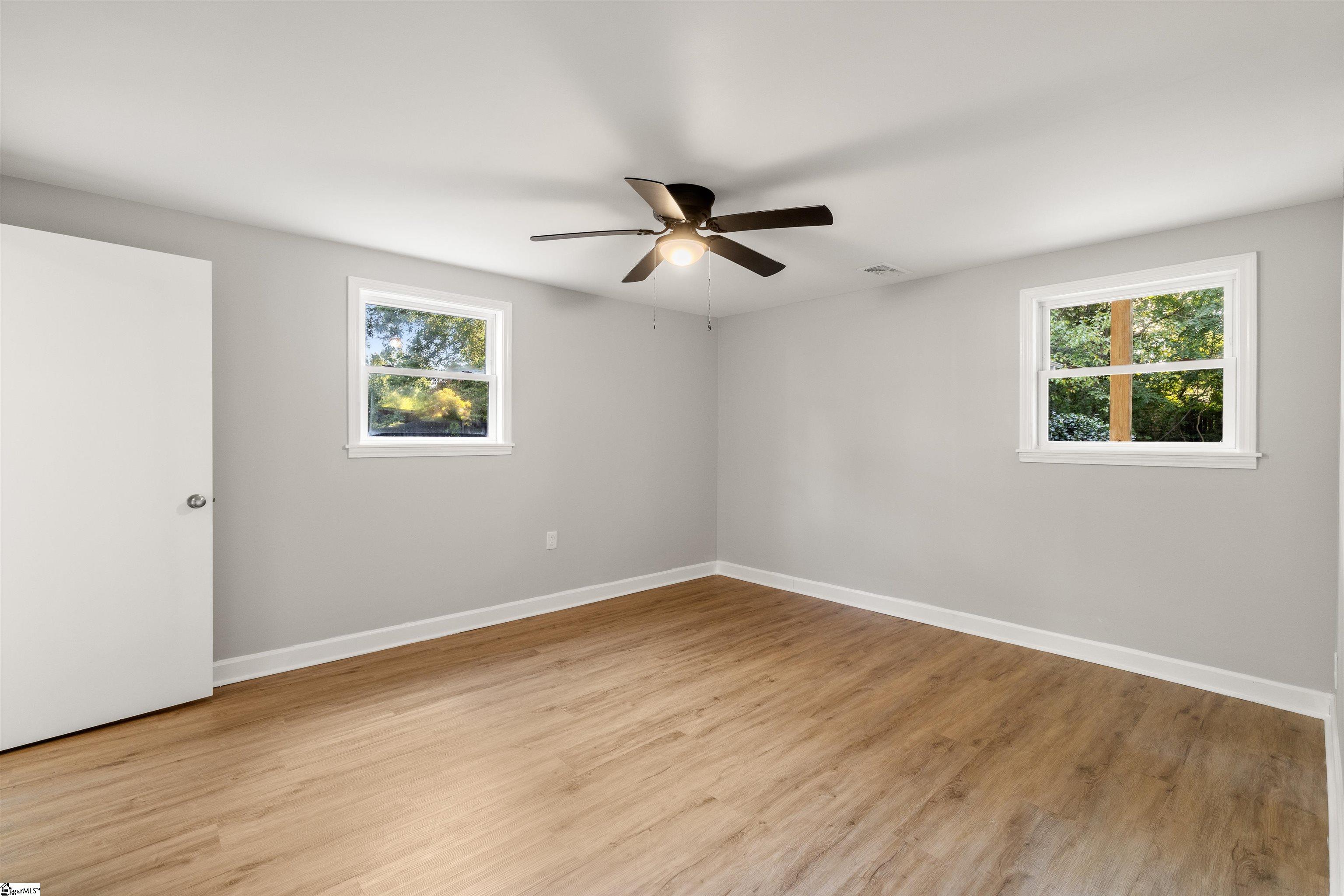 127 Waddell Road Greenville, SC 29609 - Photo 27 of 46 Gallery Image 27