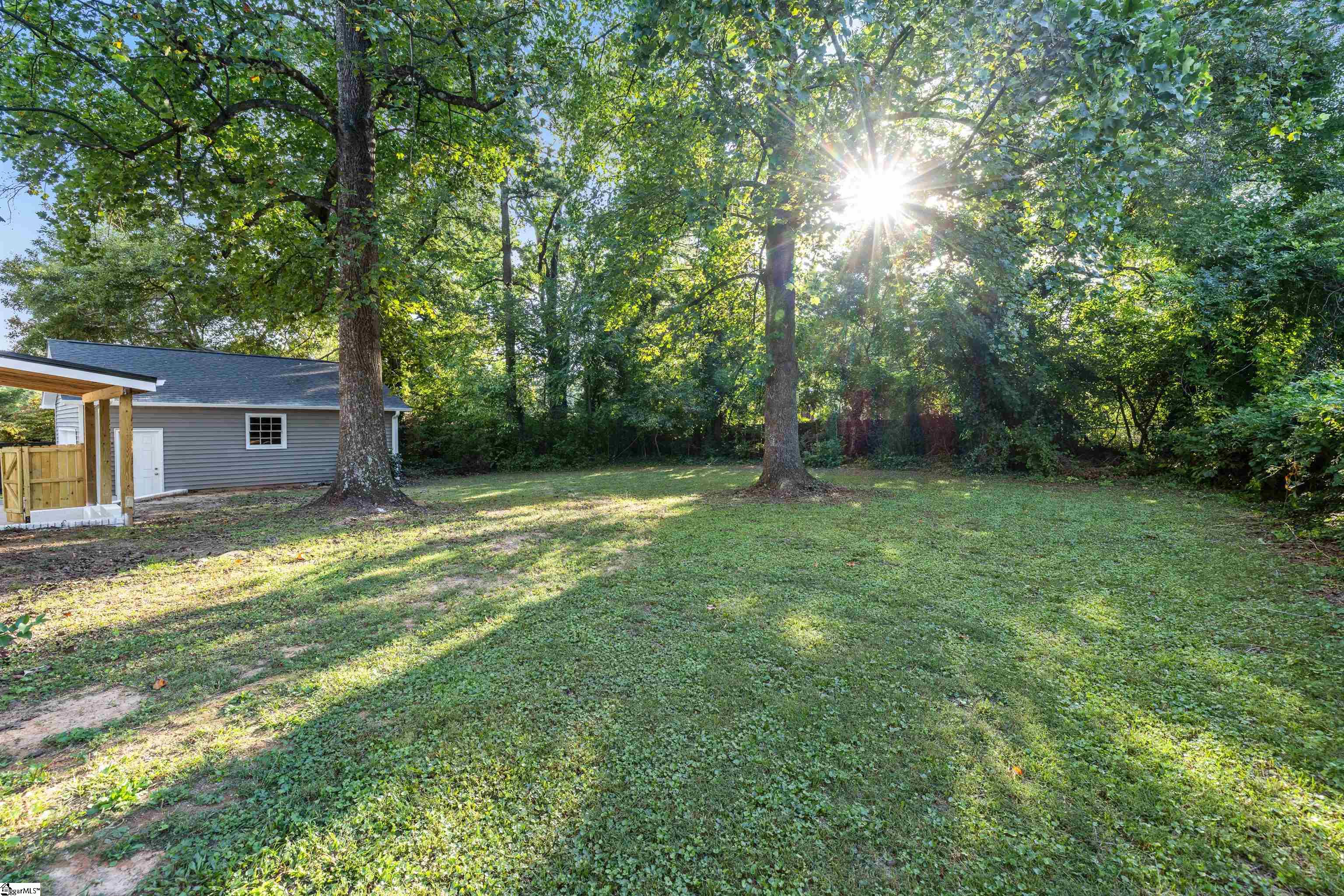 127 Waddell Road Greenville, SC 29609 - Photo 42 of 46 Gallery Image 42