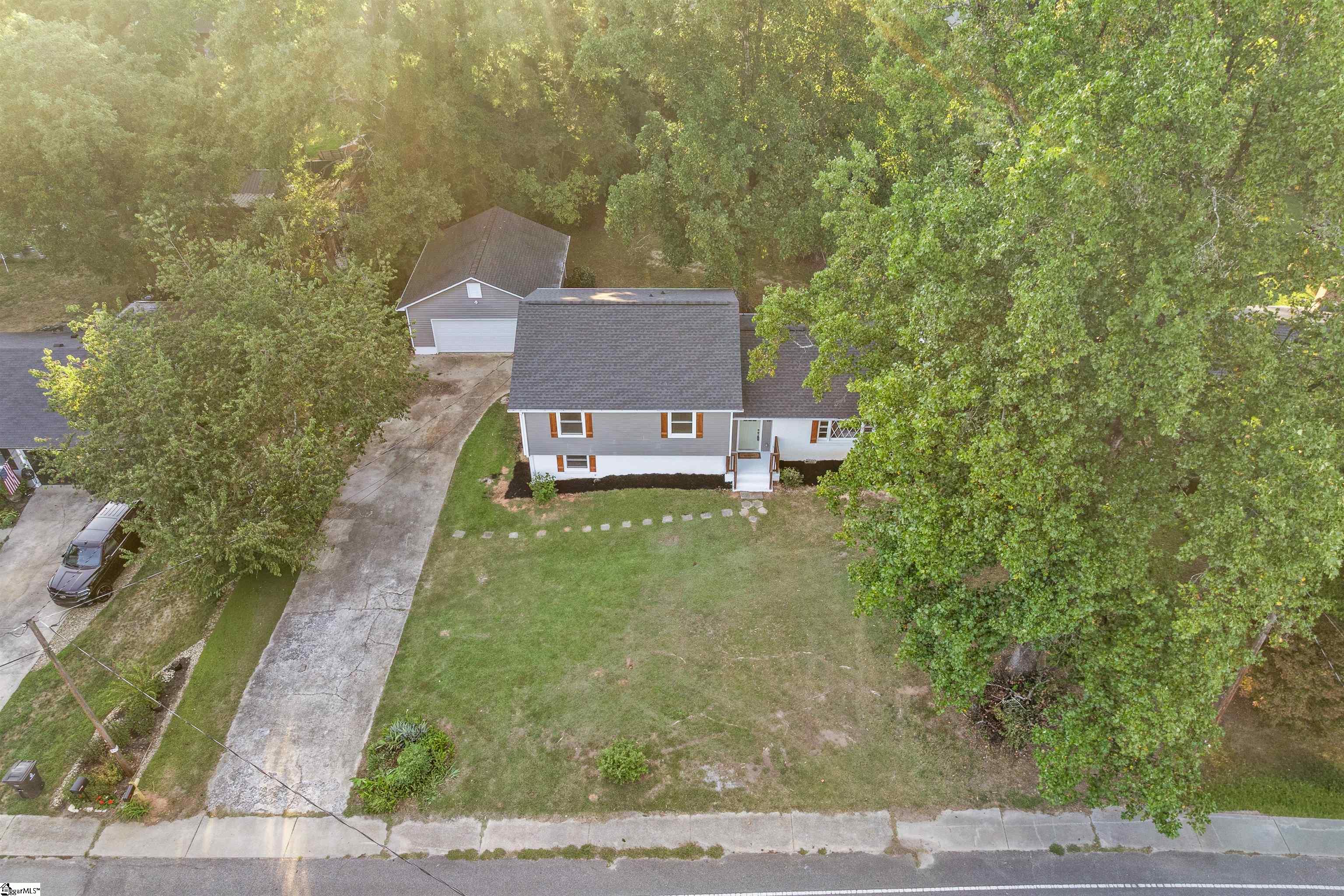 127 Waddell Road Greenville, SC 29609 - Photo 43 of 46 Gallery Image 43