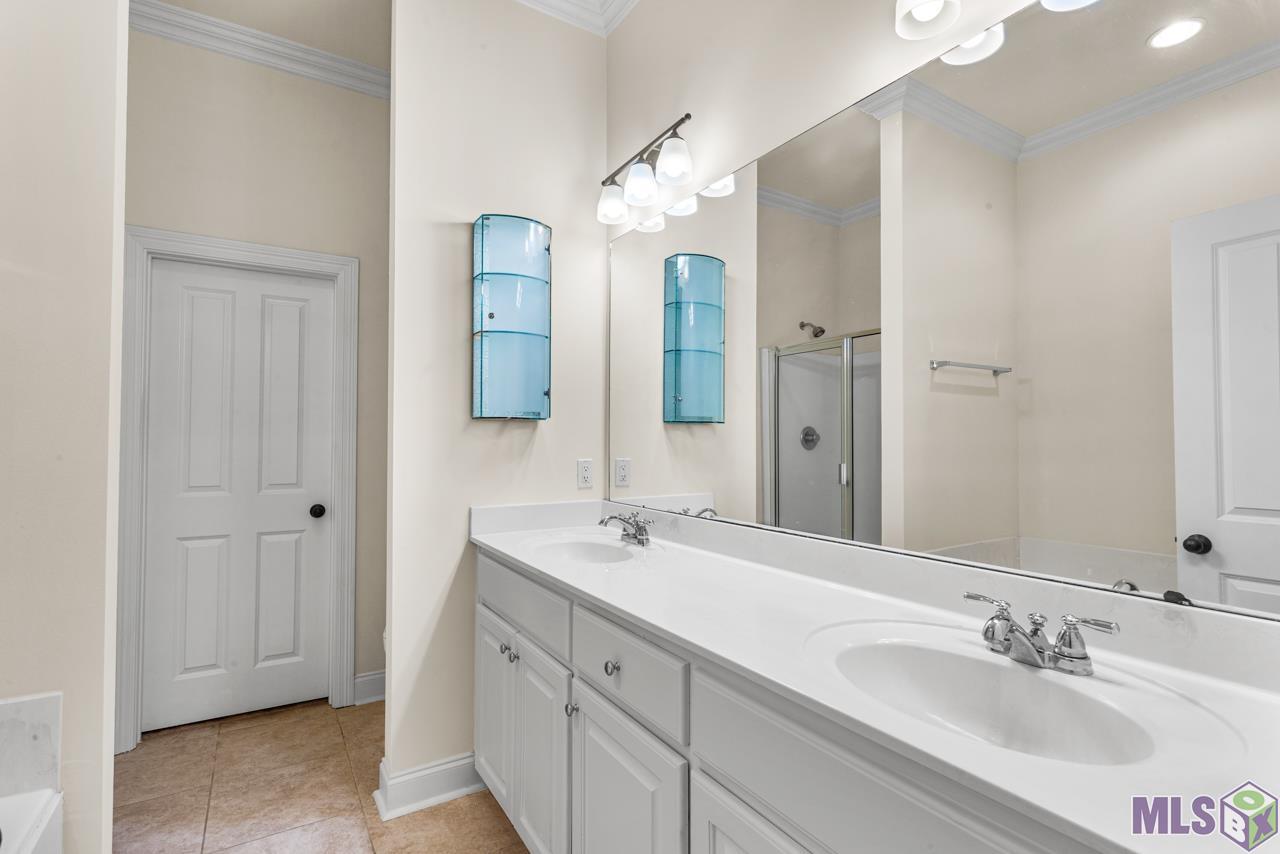 5908 Stumberg Lane, Unit 3 Baton Rouge, LA 70816 - Photo 8 of 16 Gallery Image 8