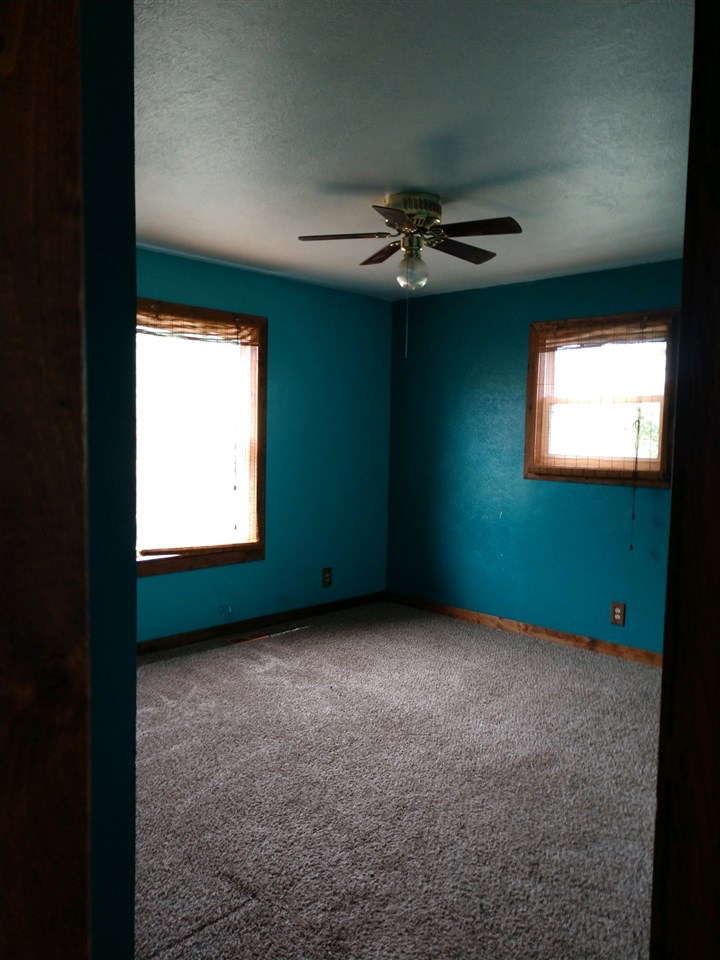 8888 Roberts Road Mancelona, MI 49659 - Photo 8 of 19 1864029-7.JPG