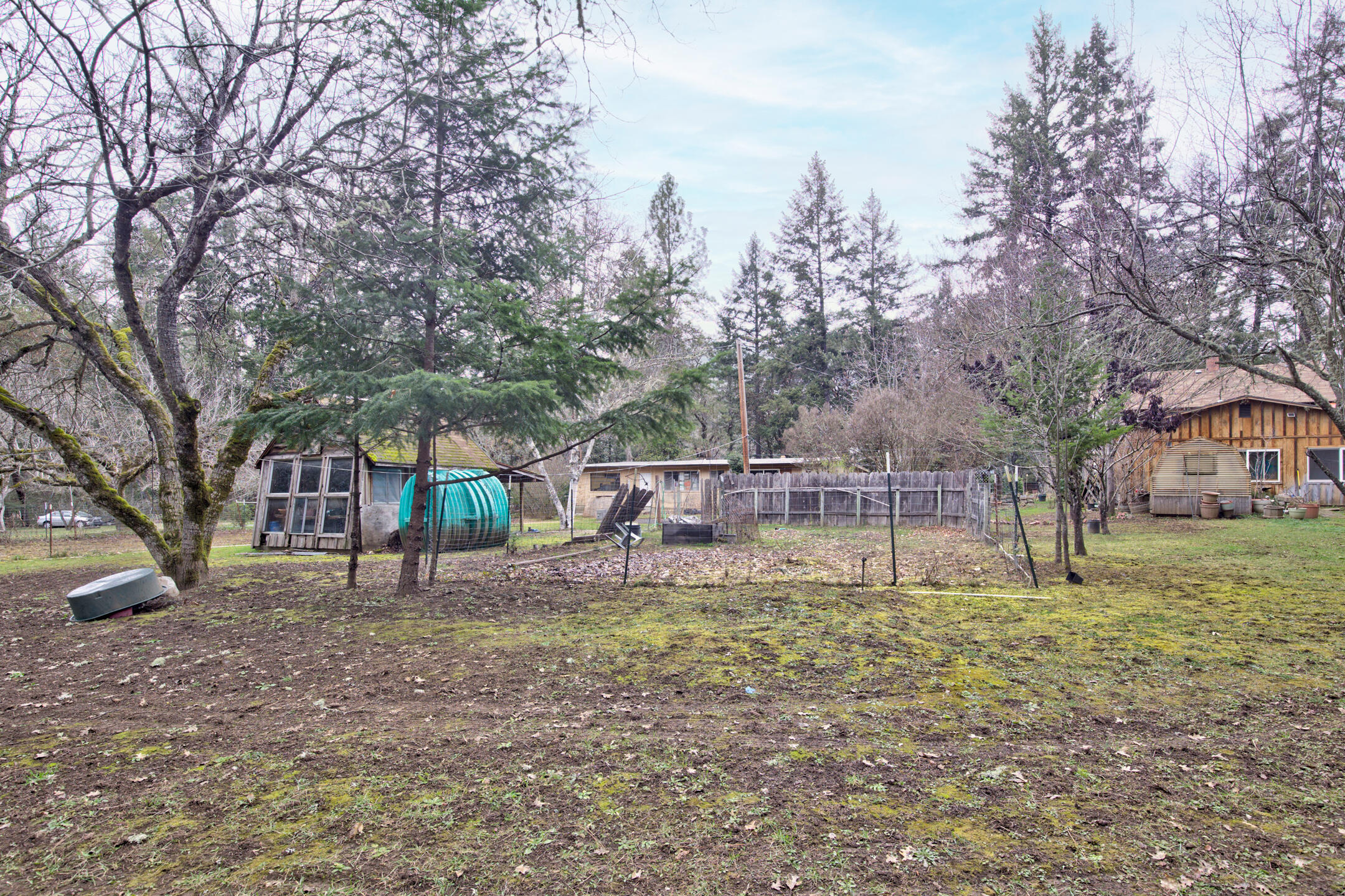 8225 North Applegate Road Grants Pass, OR 97527 - Photo 54 of 57 0R1A8269_70_71_72_73