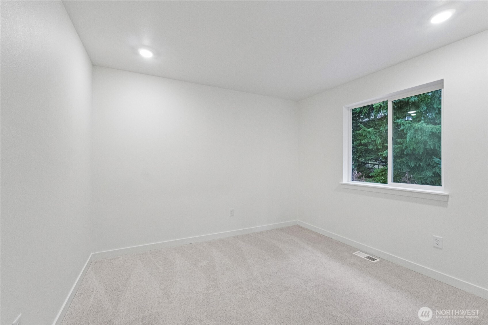 24237 13 Avenue Southeast, Unit CR25 Bothell, WA 98021 - Photo 15 of 21