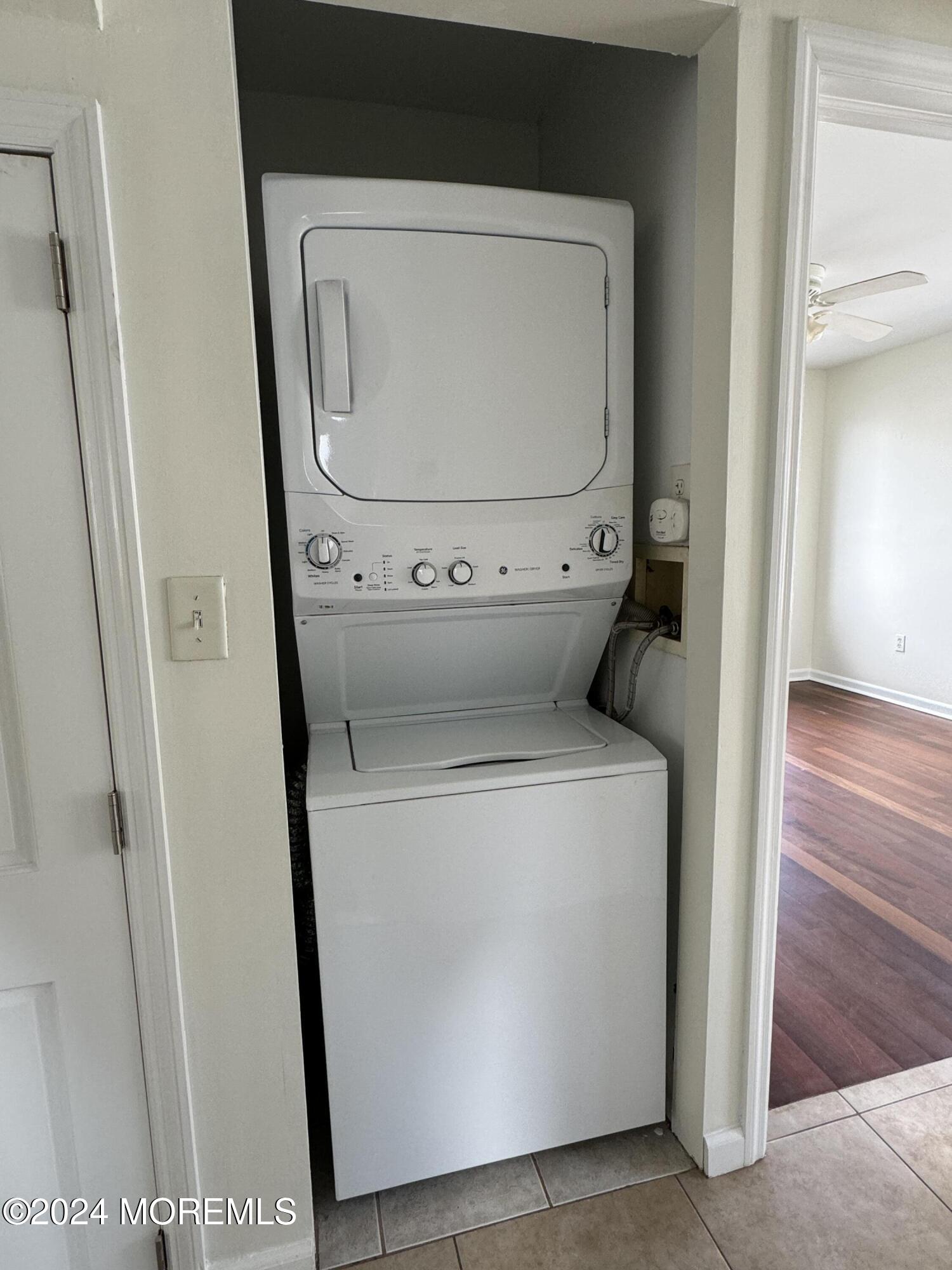 7 Point Road Toms River, NJ 08753 - Photo 11 of 16 Washer/Dryer