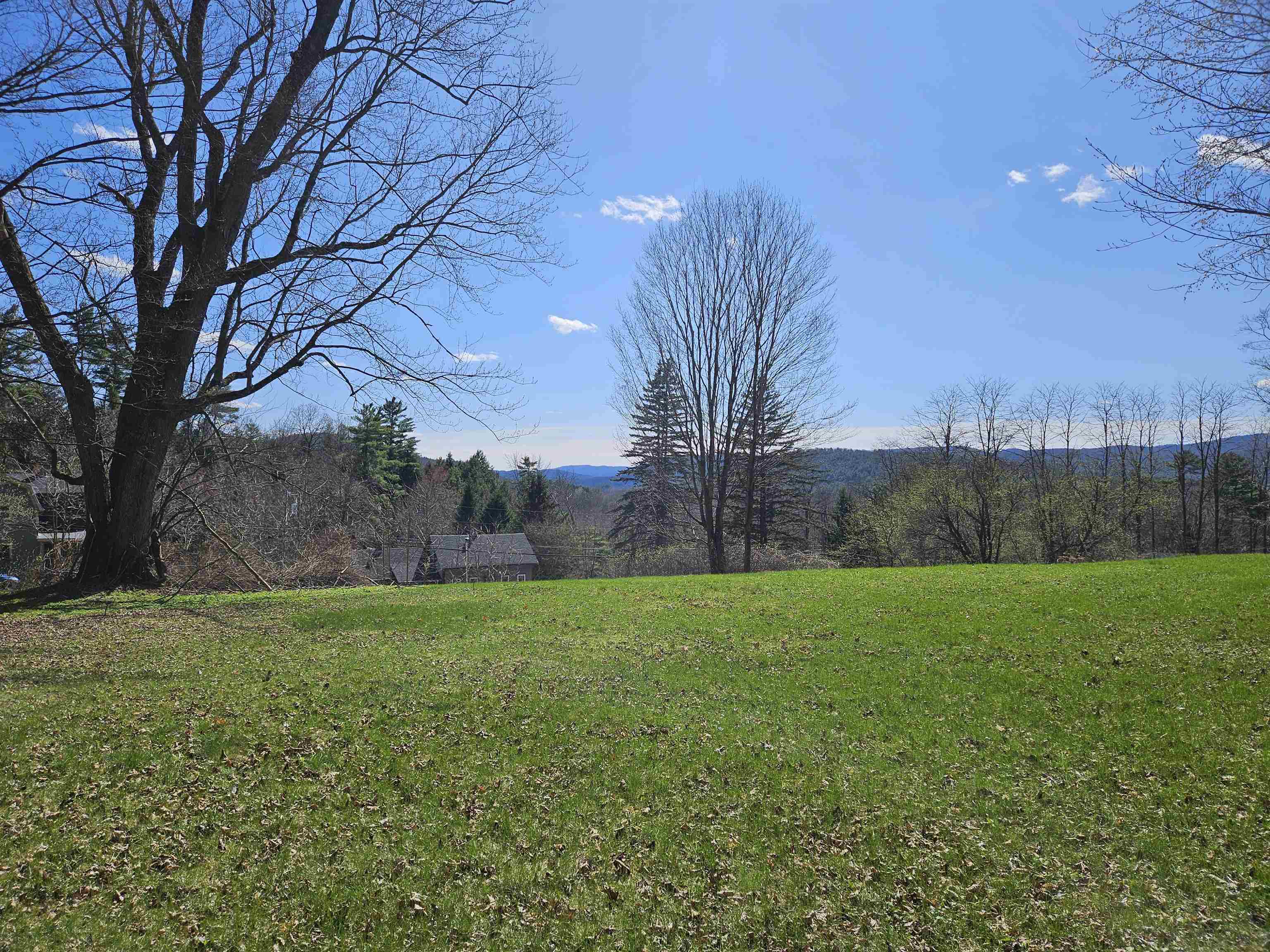 159 Highway 25 Piermont, NH 03779 - Photo 2 of 9